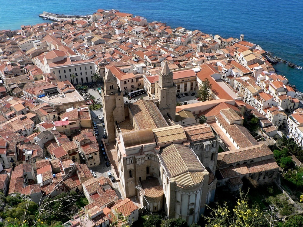 Cefalù Guide Turistiche Eolie Messina Taormina
