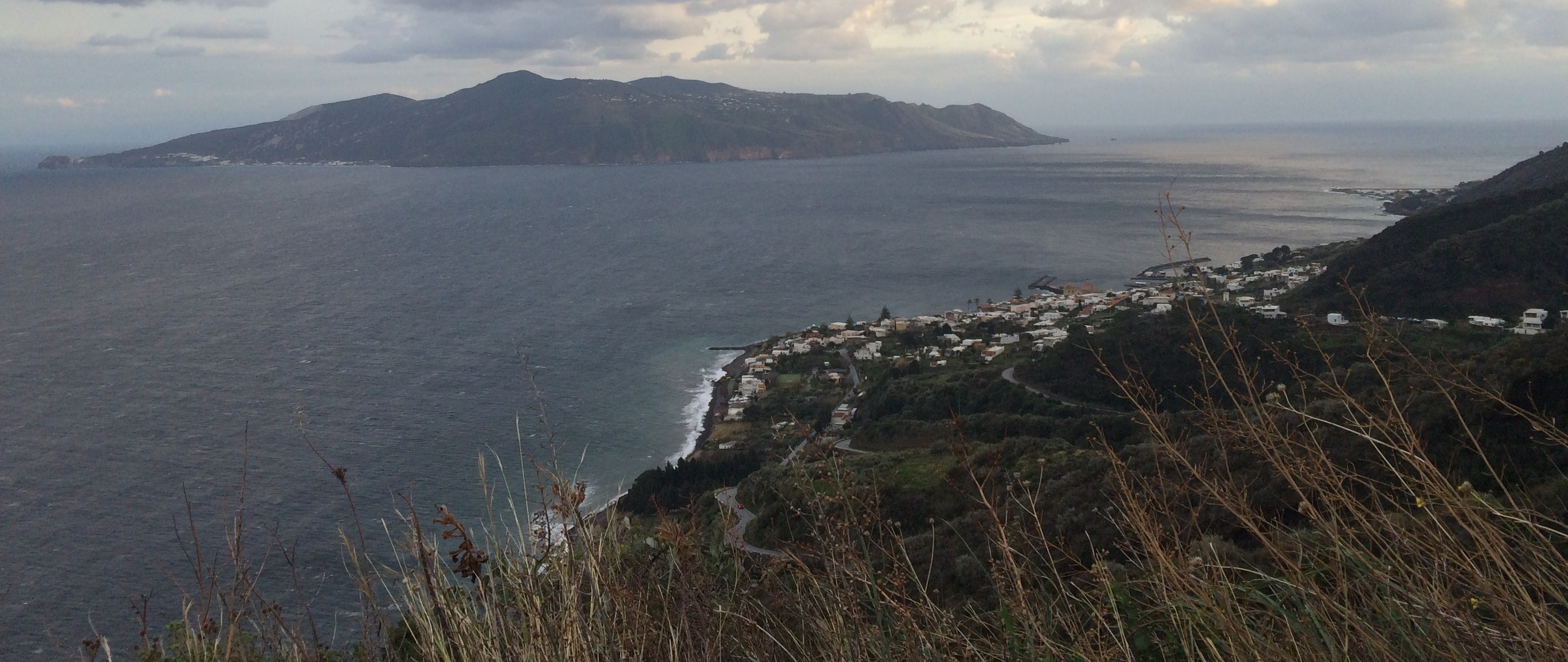 Il villaggio dell’età del Bronzo di Portella a Salina